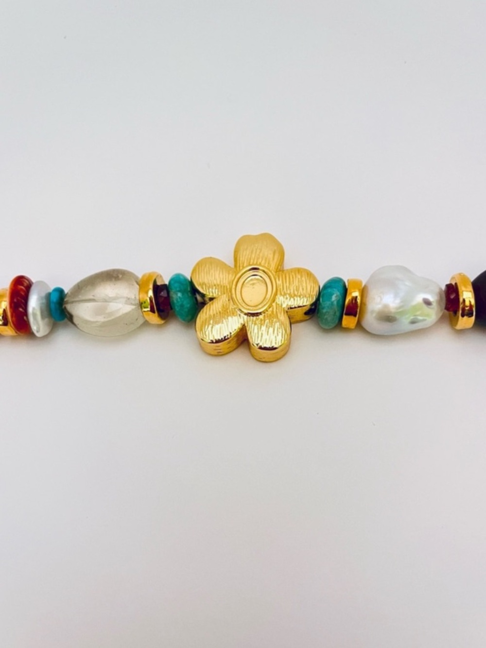 LIZZIE FORTUNATO Women's Mistflower Necklace In Apple - Picture 9 of 9